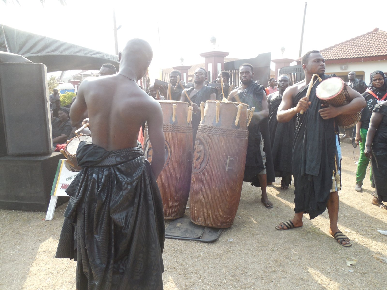 Fontomfrom drumming and dance